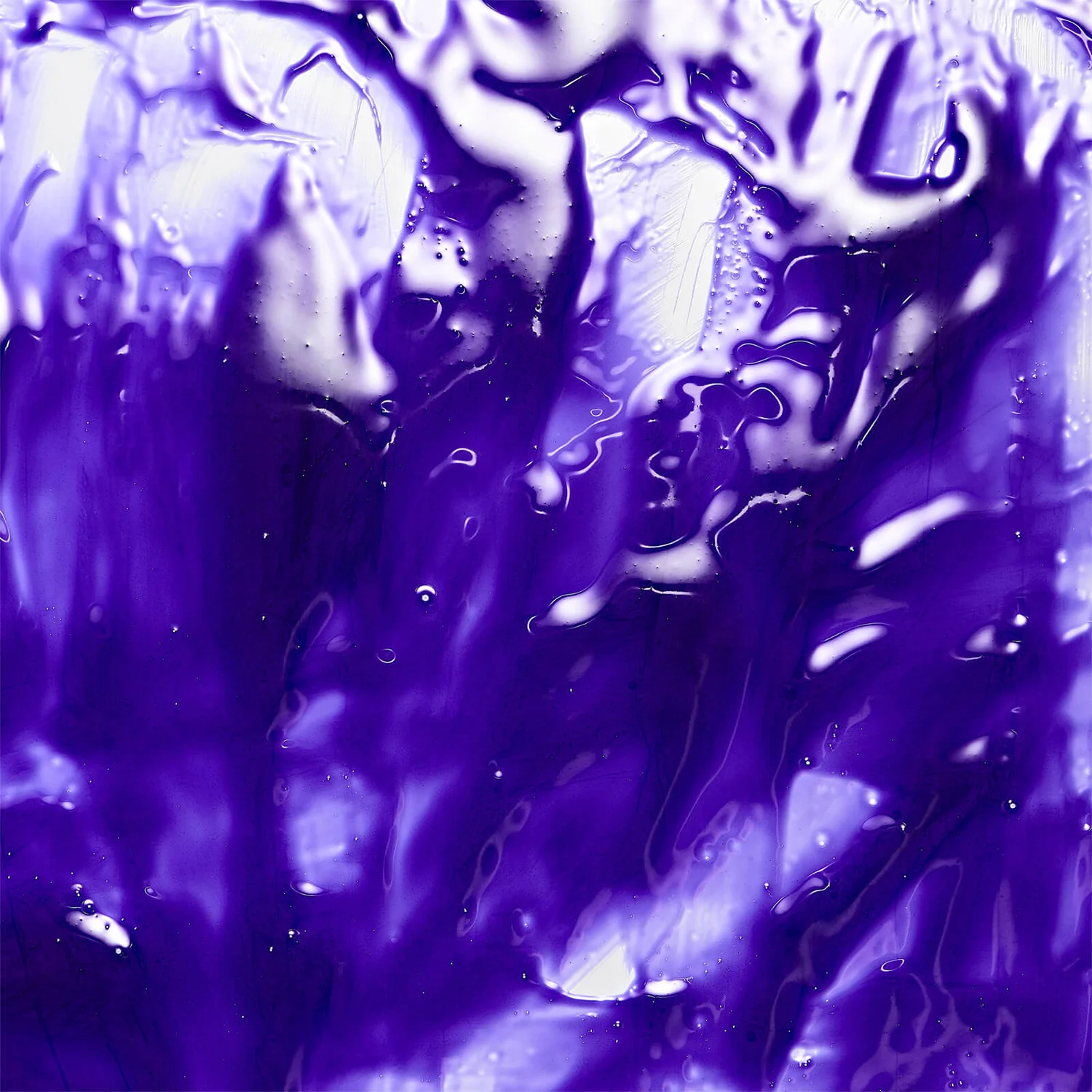 L'Oréal Professionnel Serie Expert Silver Shampoo 300ml 9 L'Oréal Professionnel Serie Expert Silver Shampoo 300ml - Image 7