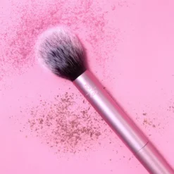 Real Techniques Blush Brush -Cosmetic Products Store 10644482 1434926179487615
