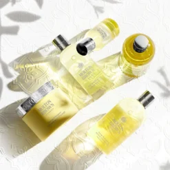 Molton Brown Orange & Bergamot Nourishing Body Lotion -Cosmetic Products Store 10883583 2024665171822978