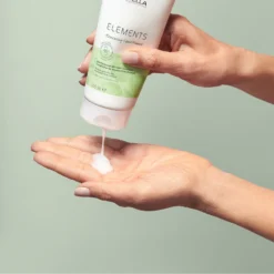 Wella Professionals Care Elements Lightweight Renewing Conditioner 200ml 12 Wella Professionals Care Elements Lightweight Renewing Conditioner 200ml -Cosmetic Products Store 11062329 8765081766929796