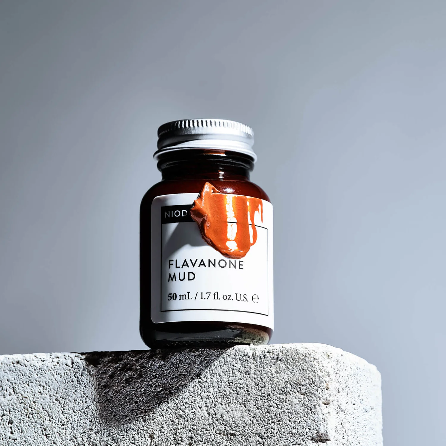 NIOD Flavanone Mud Mask 50ml 6 NIOD Flavanone Mud Mask 50ml - Image 4