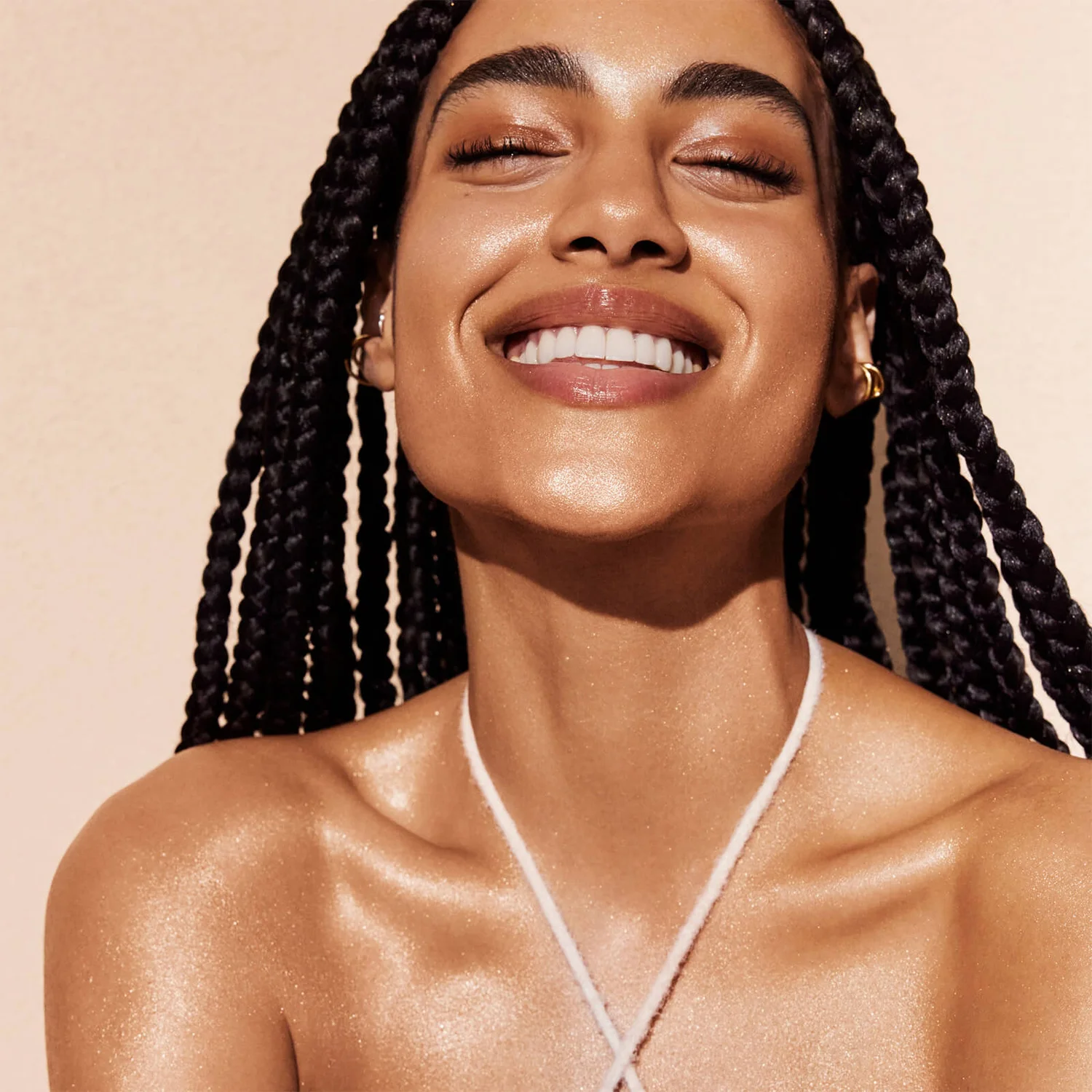 NUXE Huile Prodigieuse Golden Shimmer Multi-Purpose Dry Oil 100ml 6 NUXE Huile Prodigieuse Golden Shimmer Multi-Purpose Dry Oil 100ml - Image 4