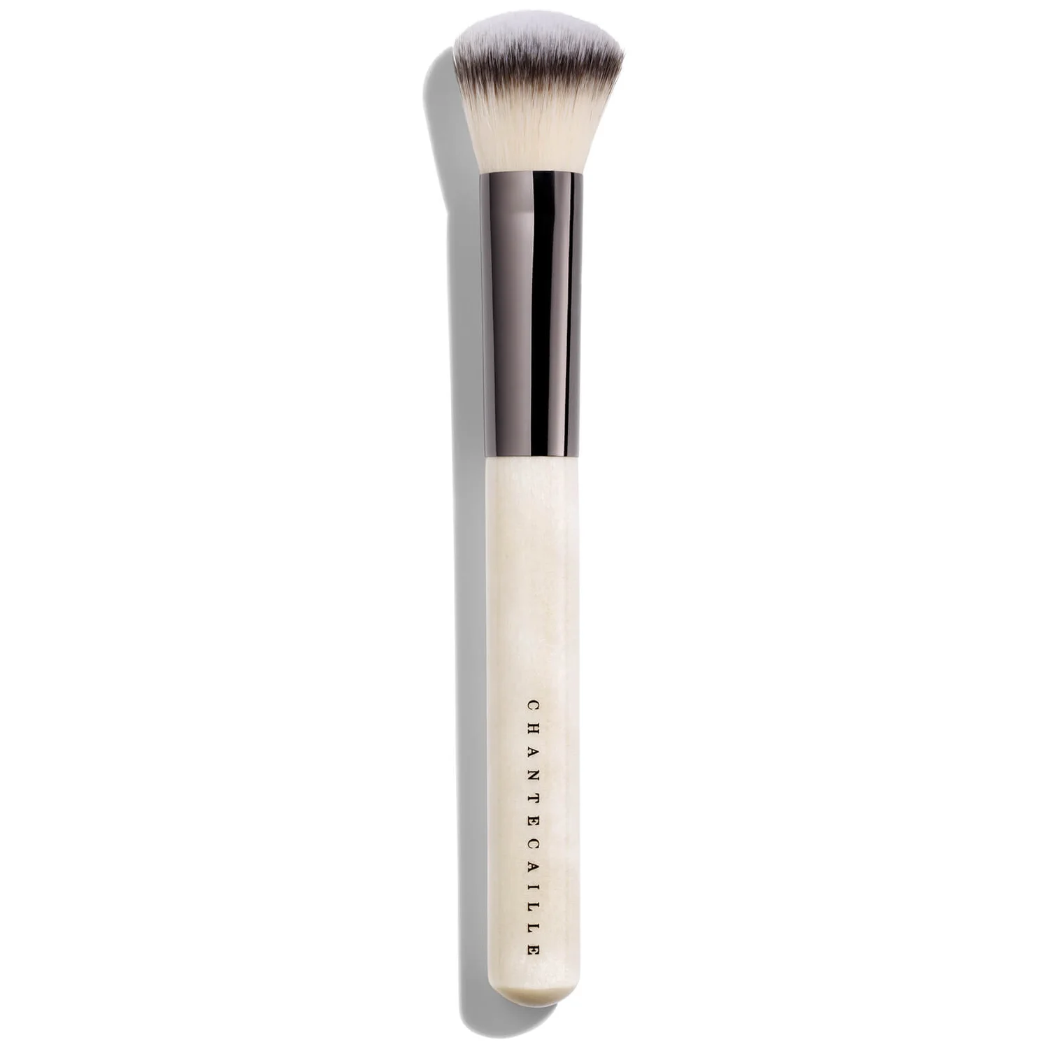 Chantecaille Sculpting Brush 3 Chantecaille Sculpting Brush
