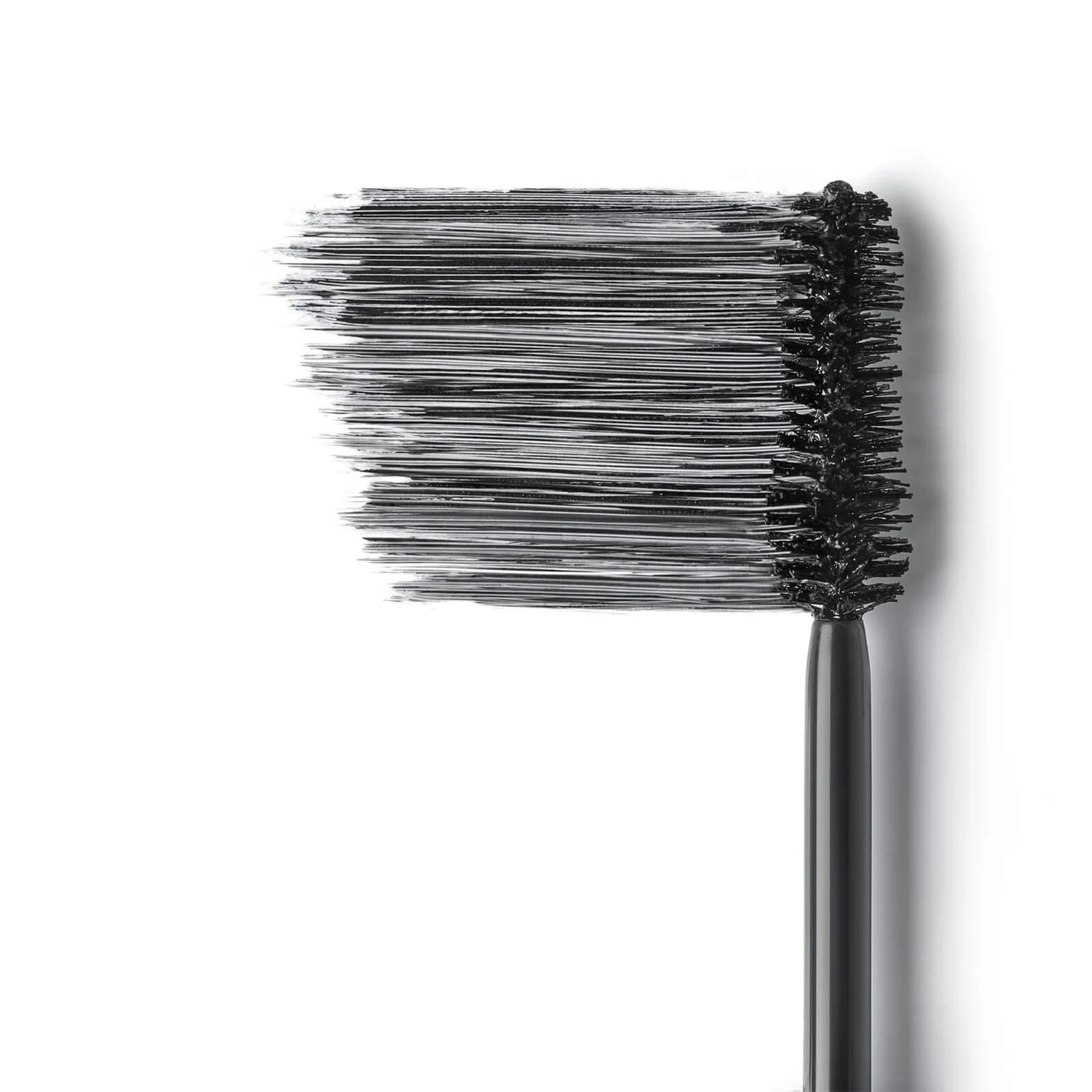 L’Oréal Paris L’Oréal Castor Oil-Enriched Paradise Volumising Mascara - Black 6.4ml 5 L’Oréal Paris L’Oréal Castor Oil-Enriched Paradise Volumising Mascara - Black 6.4ml - Image 3