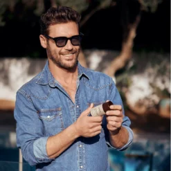 AHAVA Men Age Control Moisturizing Cream SPF 15 50ml -Cosmetic Products Store 11813105 1755076340793340