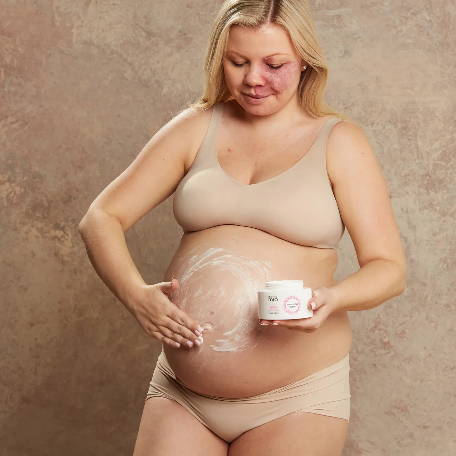 Mama Mio Tummy Rub Butter 120ml - Fragrance Free 5 Mama Mio Tummy Rub Butter 120ml - Fragrance Free - Image 3