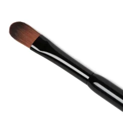Illamasqua Large Eyeshadow Brush -Cosmetic Products Store 12361846 1544816896681177