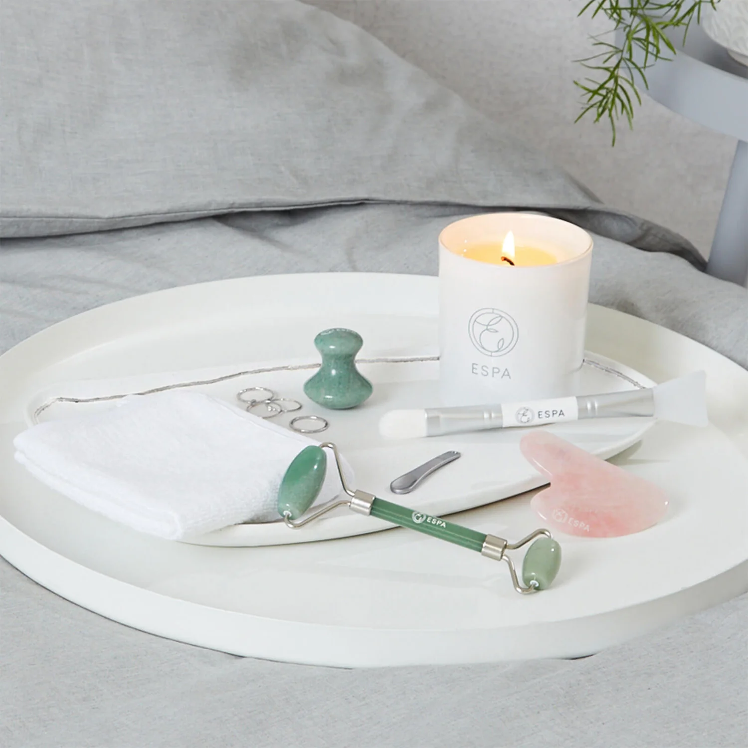 ESPA Rose Quartz Gua Sha Tool 7 ESPA Rose Quartz Gua Sha Tool - Image 5