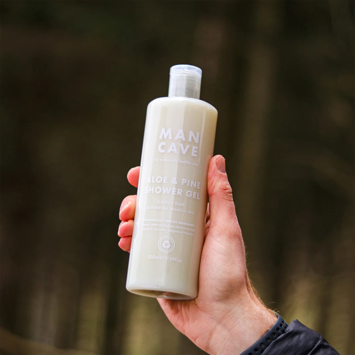 ManCave Aloe And Pine Shower Gel 500ml 4 ManCave Aloe And Pine Shower Gel 500ml - Image 2