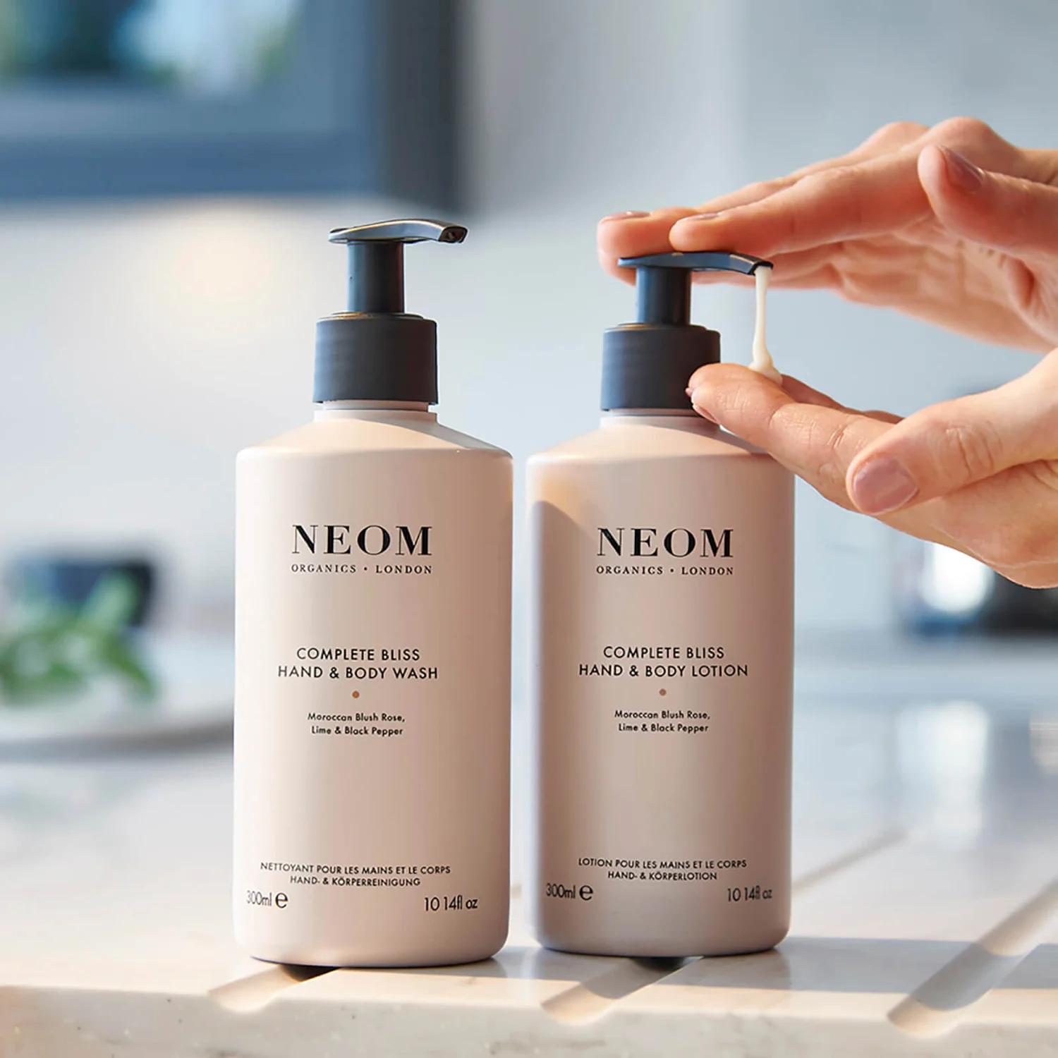 NEOM Complete Bliss Hand And Body Lotion 300ml 8 NEOM Complete Bliss Hand And Body Lotion 300ml - Image 6