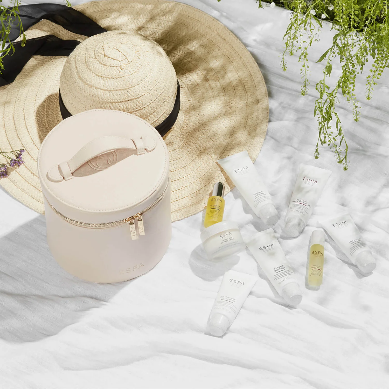 ESPA Mindful Traveller Collection 8 ESPA Mindful Traveller Collection - Image 6